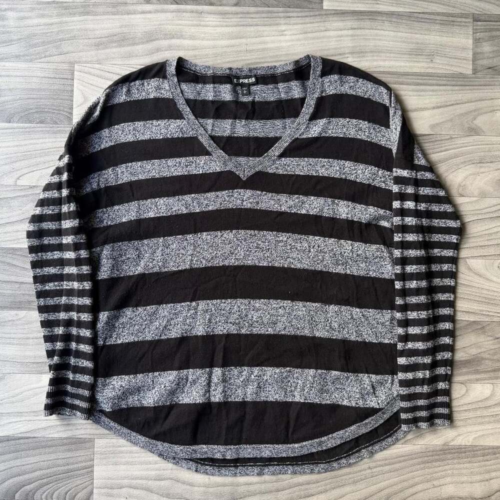 Express Striped Thermal Long Sleeve Size S Black Gray V-Neck